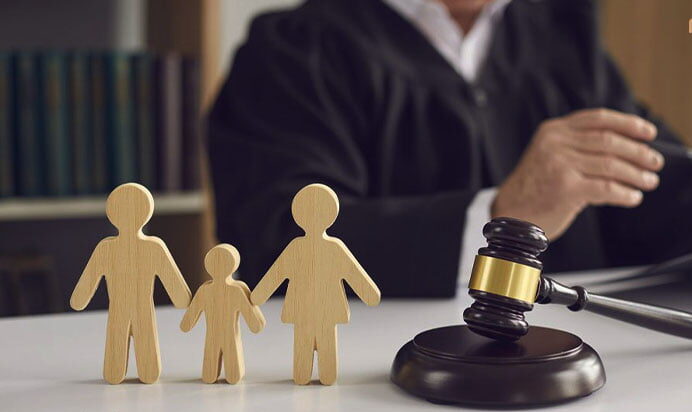 استخدام وکیل حضانت
